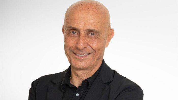 sorrento il convegno di confedersicurezza premia marco minniti