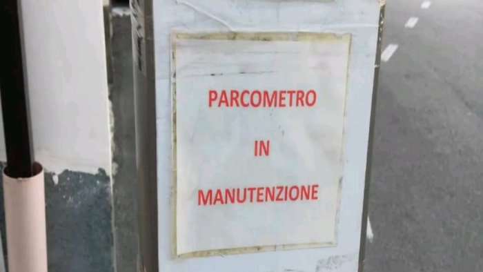 ariano parcometri in eterna manutenzione disagi e proteste