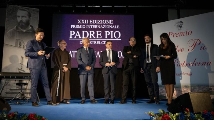 domani la xxiii edizione del premio internazionale padre pio da pietrelcina