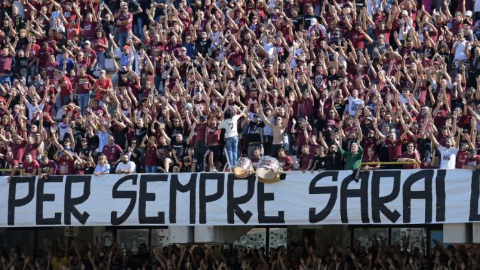 salernitana spezia non c e ancora la doppia cifra il dato della prevendita