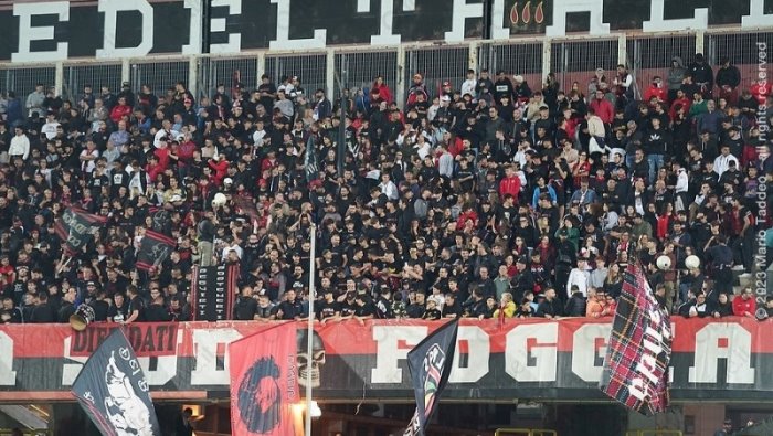 foggia catania incasso devoluto alle famiglie dei tre giovanissimi tifosi