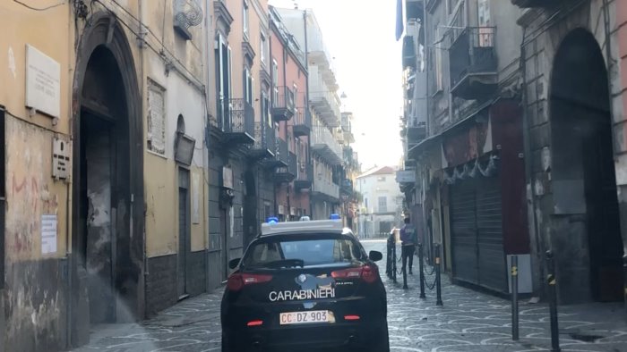 casalnuovo marigliano e acerra carabinieri alla ricerca di armi e droga