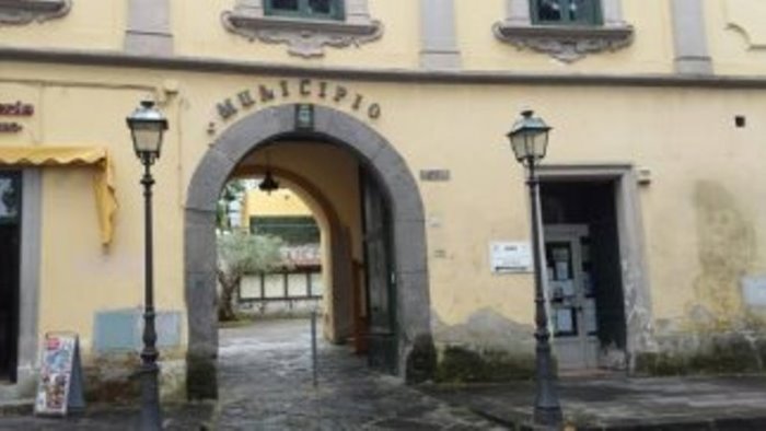 maltempo somma vesuviana chiuse scuole cimitero e parco europa