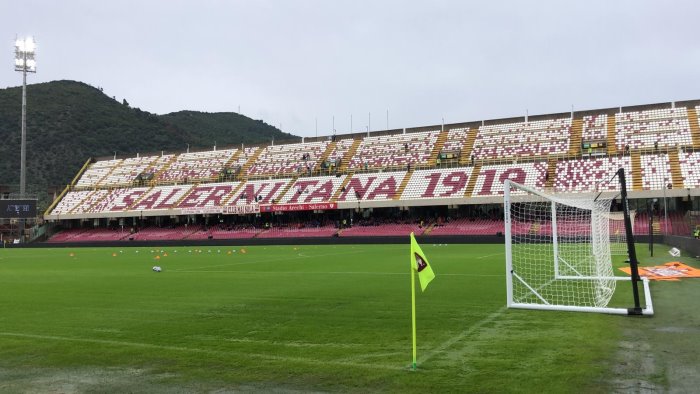 salernitana spezia 0 2 soleri e bertola espugnano l arechi