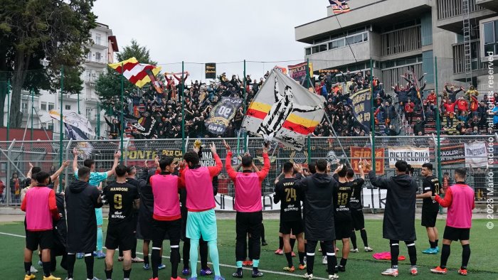 benevento tris al sorrento tutte le foto del match