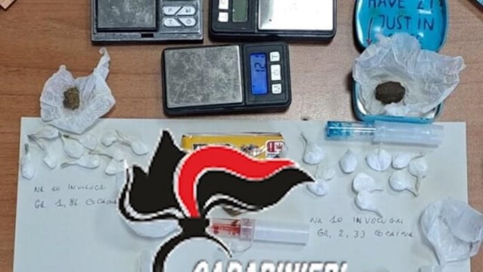 salerno sorpreso a spacciare droga arrestato dai carabinieri