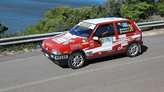 campionato rally aci sport esordio positivo per alessio e giovanni ascione