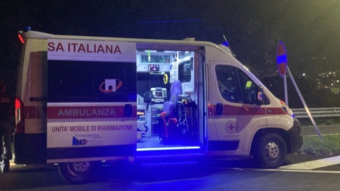 scontro frontale tra due auto a pontecorvo quattro feriti