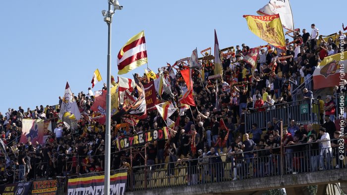 parte la prevendita per il derby con la casertana