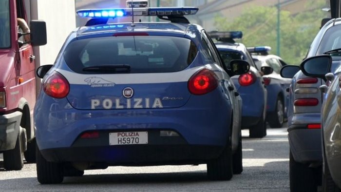 camorra latitante catturato dalla polizia in una struttura alberghiera