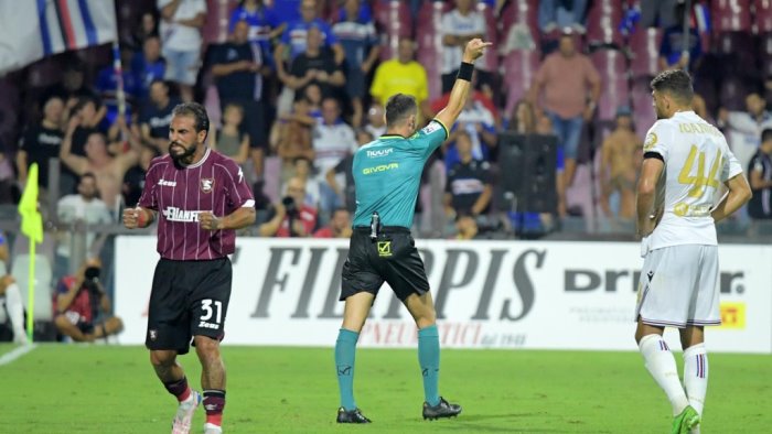 salernitana sul podio come squadra piu cattiva della b la classifica