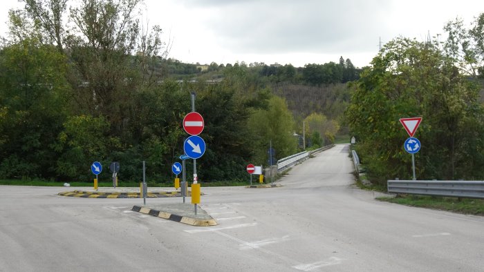 la criminalita alza il tiro in valle ufita malviventi all attacco a flumeri