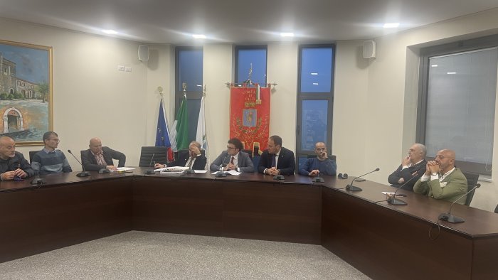 sateriale nuovo consigliere comunale di calvi approvata la surroga