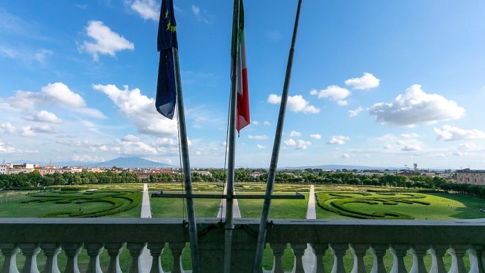 reggia di caserta il 3 e 4 novembre tornano gli ingressi gratuiti