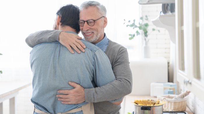 anche il silenzio di un figlio puo essere un gesto d amore