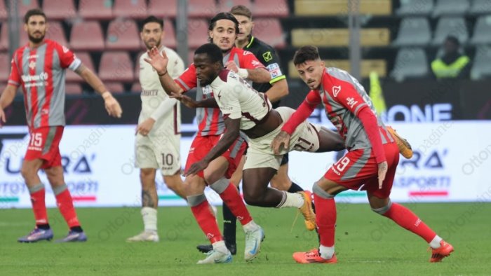 salernitana subito in campo torregrossa e kallon novita con il cesena