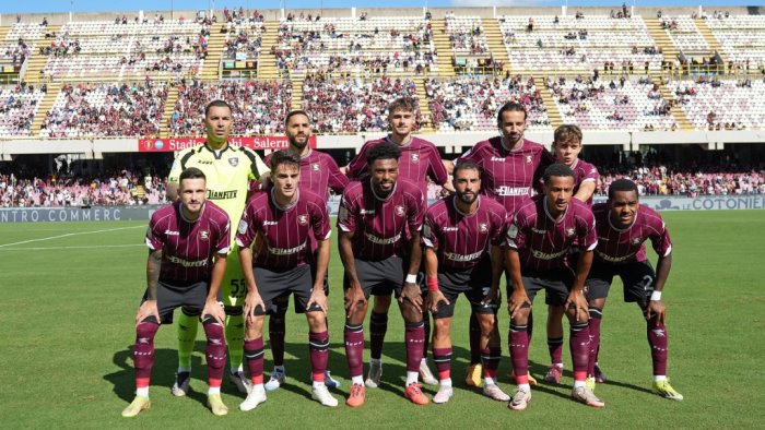 salernitana squadra in ritiro gia oggi in vista del cesena