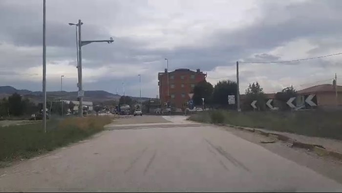 strade pericolose in valle ufita ecco un altro esempio di degrado e abbandono