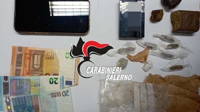 mercato san severino minore arrestato per droga