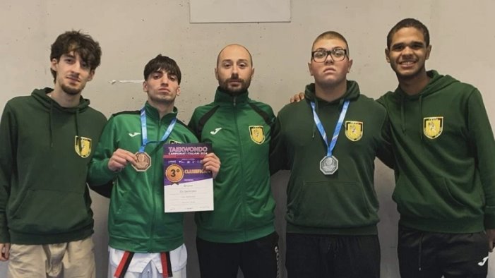 asd taekwondo avellino d argento e bronzo guerriero e vice campione italiano