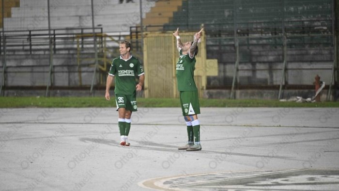 gori e patierno l avellino vince a trapani 1 2 e la sesta vittoria di fila