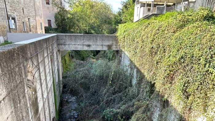 rischio idrogeologico torrente san giorgio sindaco di cerbo scrive alla regione