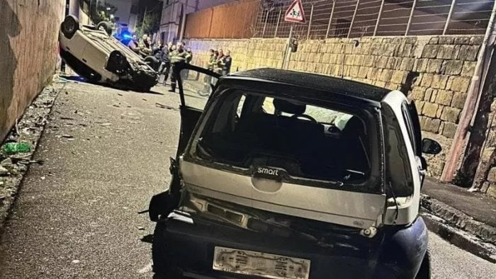 terribile incidente stradale nella notte muore ragazza di soli 19 anni