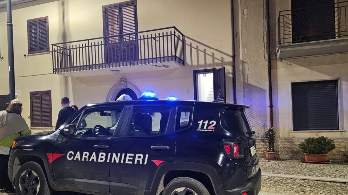 dramma a venticano 61enne trovato morto in casa sul posto i carabinieri