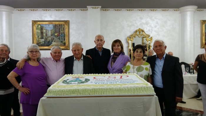 festa dei nonni in 300 a casa reale la grande forza dei circoli di ariano