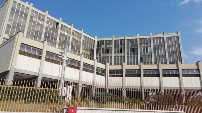 tribunale scioperano i cancellieri esperti anche noi rischiamo demansionamento