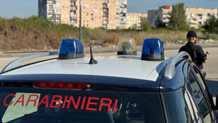 napoli servizio di controllo straordinario dei carabinieri denunce e sequestri