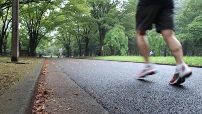 si sente male mentre fa jogging muore 51enne a policastro