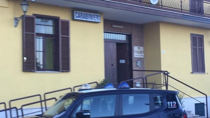 ruba in un albergo in disuso denunciato 40enne