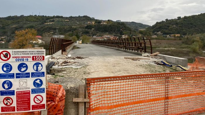 ponte ufita ora basta da 5 anni fuori sede a casa nostra