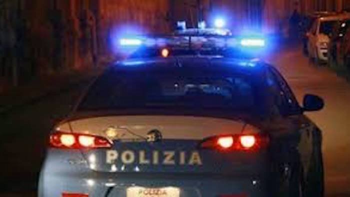 spacciavano cocaina a eboli arrestate due persone