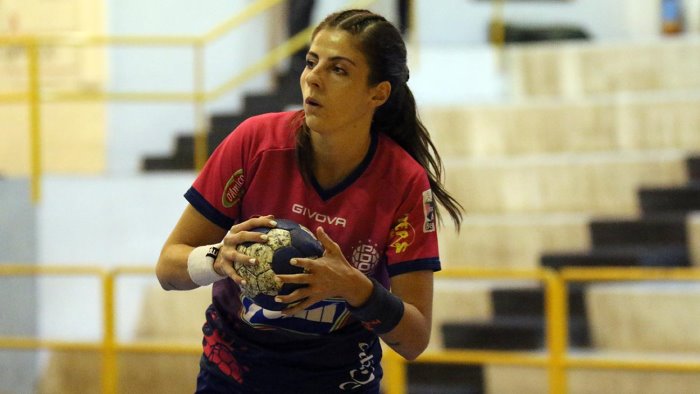 pallamano a1 femminile jomi salerno vittoriosa a mestrino