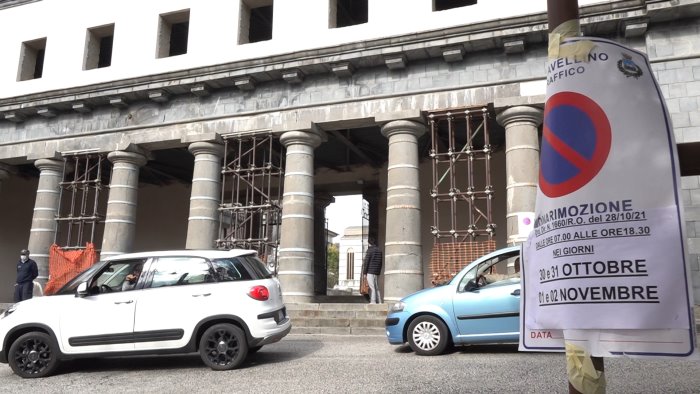 ognissanti regge il piano traffico ma c e il caro fiori