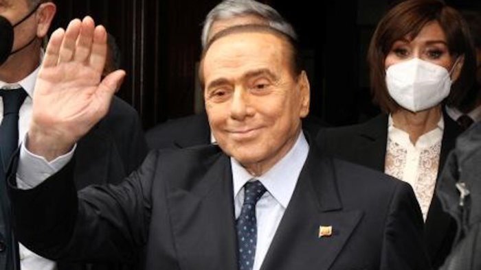 berlusconi il governo deve arrivare al 2023