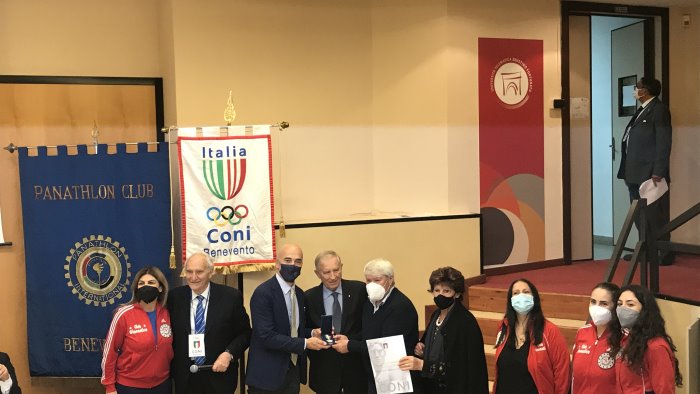 festa delle stelle il coni di benevento ha consegnato le benemerenze