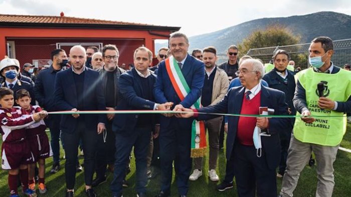 capaccio inaugurato il campo sportivo tenente vaudano