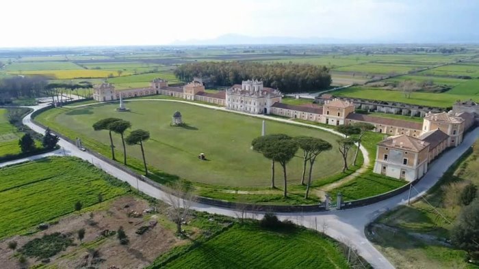 violenza sulle donne reggia di carditello per l inclusione sociale