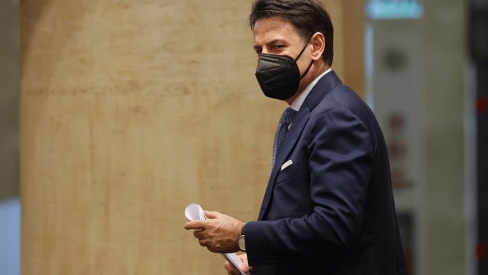 rdc conte m5s sempre contro l illegalita altri a giorni alterni