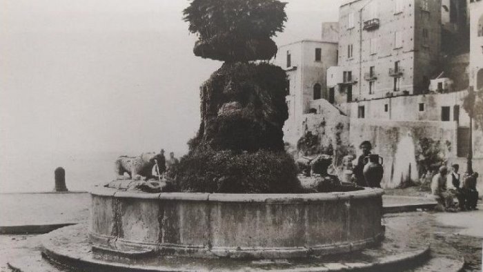 minori a breve i lavori per il restauro della fontana dei leoni