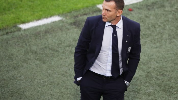 andriy shevchenko e il nuovo allenatore del genoa