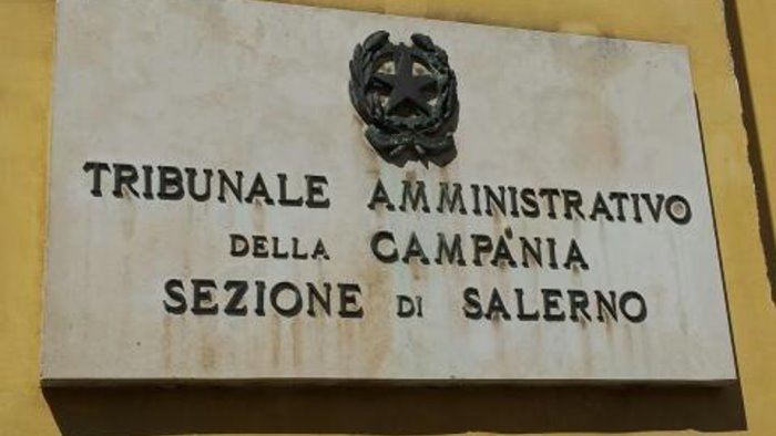 chiusura del bar della curva sud attesa la decisione del tar di salerno