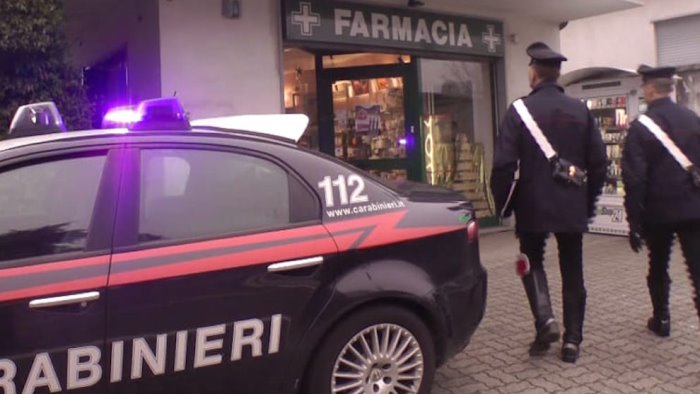 giovane in crisi insulinica i carabinieri si attivano per trovare il farmaco