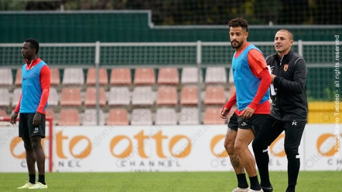 reggina benevento i convocati di cannavaro tello non ce la fa