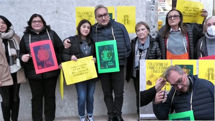 segni rossi sul viso e ciocche tagliate cgil con le donne senza diritti