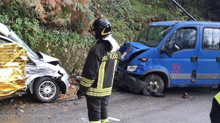 grave incidente in valle caudina muore una 76enne