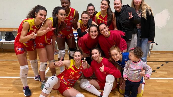 volley b2 primo successo per l accademia